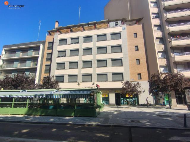 PISO EN ALQUILER JUNTO PASEO ZORRILLA DE VALLADOLID
