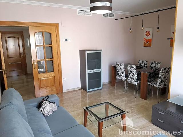 Piso en alquiler Linares