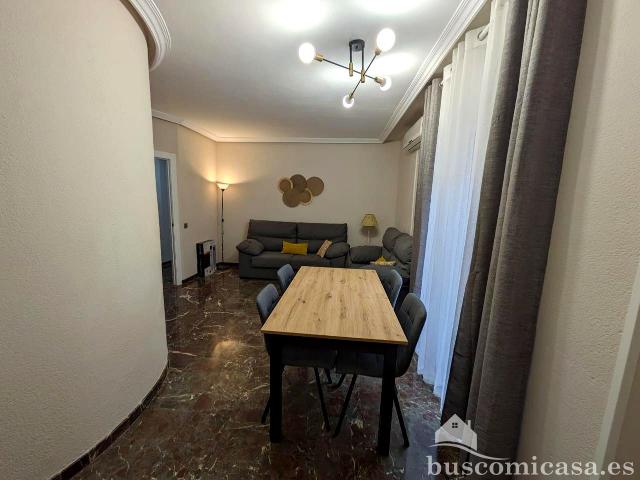 Piso en alquiler Linares