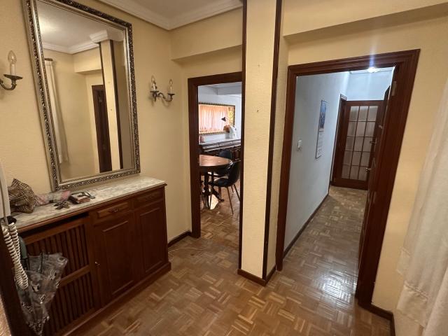 PISO EN ALQUILER PARA ESTUDIANTES EN CALLE ALICANTE A 1067