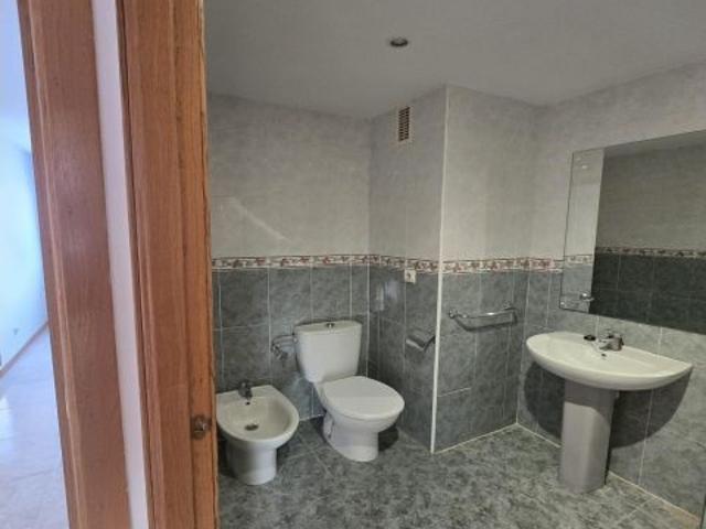 Piso en Alquiler por Habitaciones Solo Estudiantes