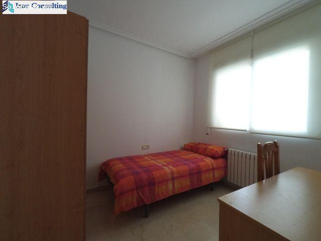 PISO EN ALQUILER 700 EUROS ZONA CARRETAS ALBACETE