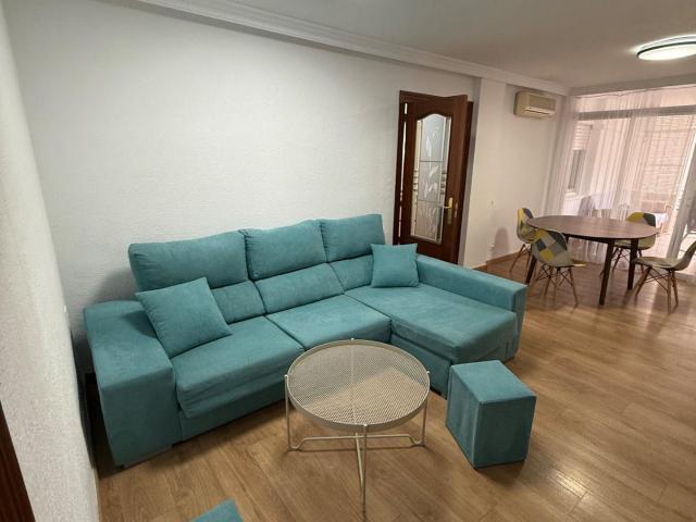 PISO en Altozano: ¡Tu Nuevo Hogar de 120 m2 por solo 212.000€! ✨