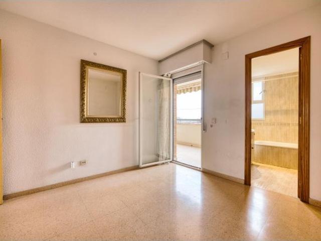 PISO EN ALTURA CON TERRAZA, GARAJE, TRASTERO Y URBANIZACIÓN COMPLETA EN SAN BLAS