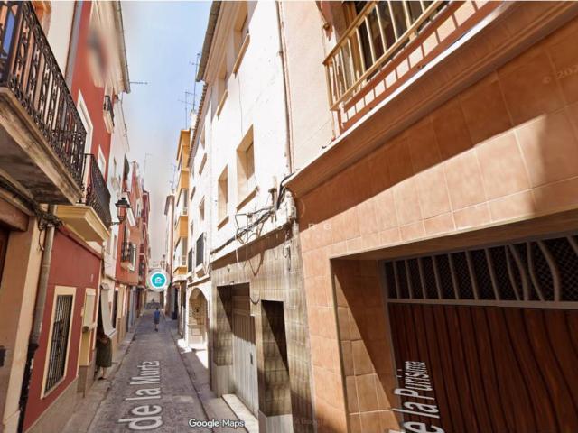 PISO EN ALZIRA PARA REFORMAR