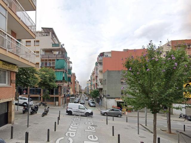 PISO EN BADALONA