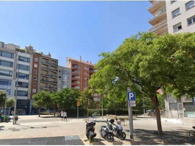 PISO EN BARCELONA
