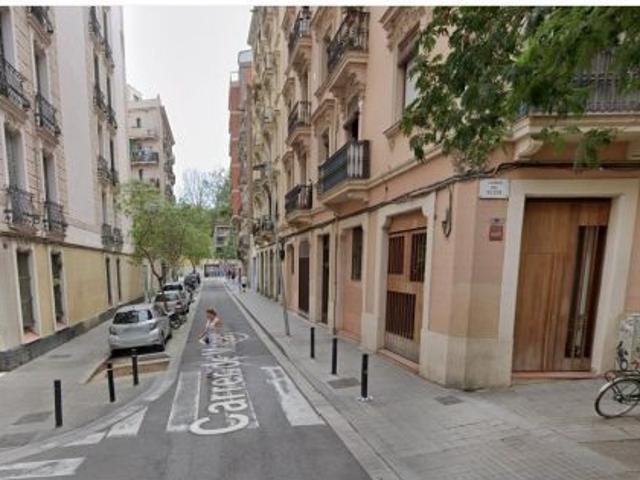 PISO EN BARCELONA