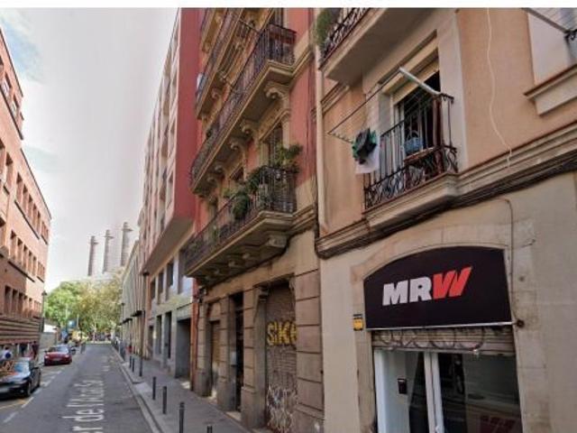 PISO EN BARCELONA