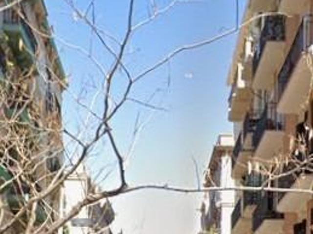 PISO EN BARCELONA