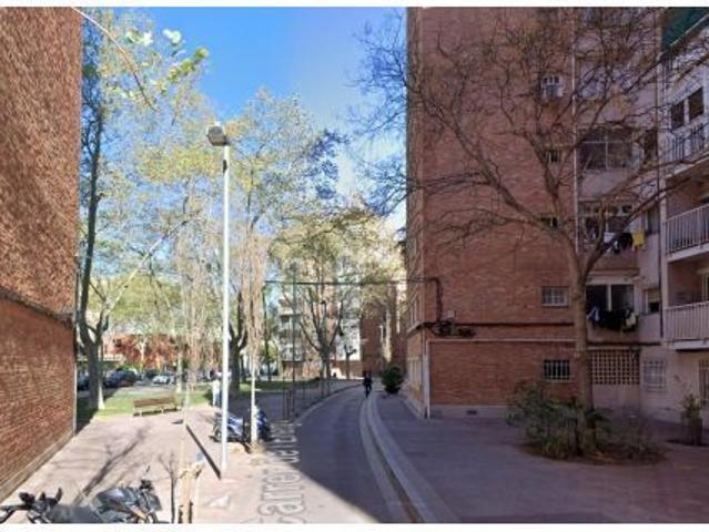 PISO EN BARCELONA