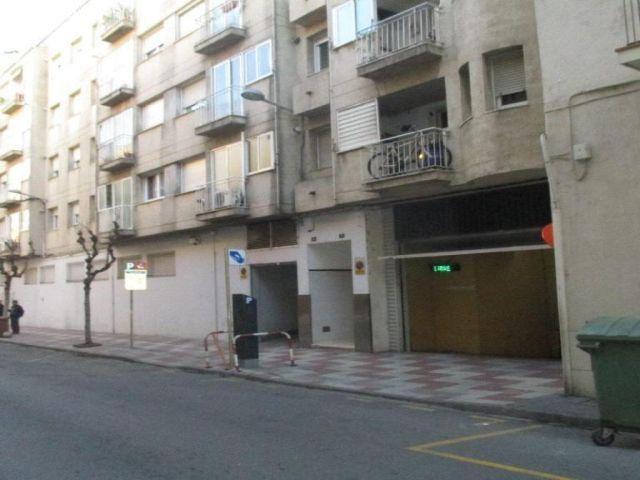 PISO EN BLANES