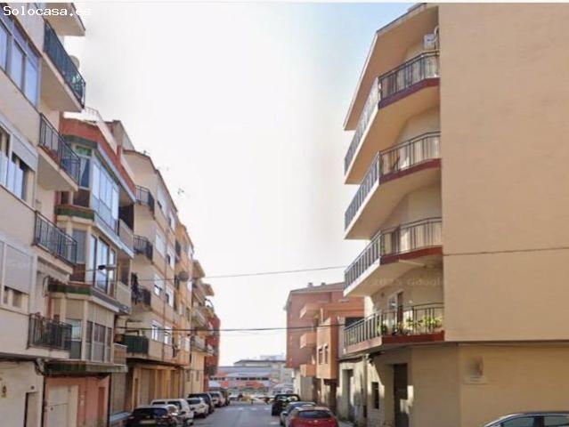 PISO EN BLANES