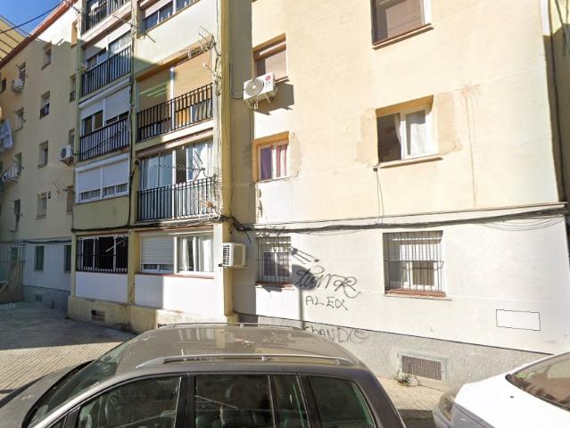 Piso en C/ Cáceres Badalona