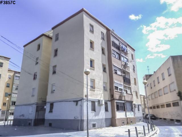 Piso en C/ Cáceres, Badalona Barcelona