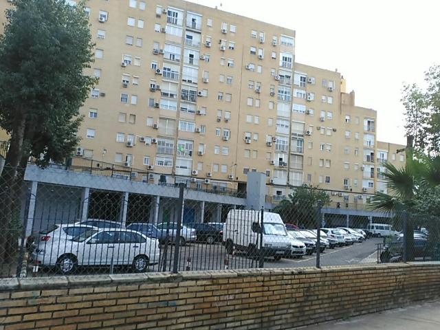 Piso en C/ Carlos Marx Sevilla