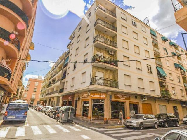 Piso en C/ Ciutat Comtal