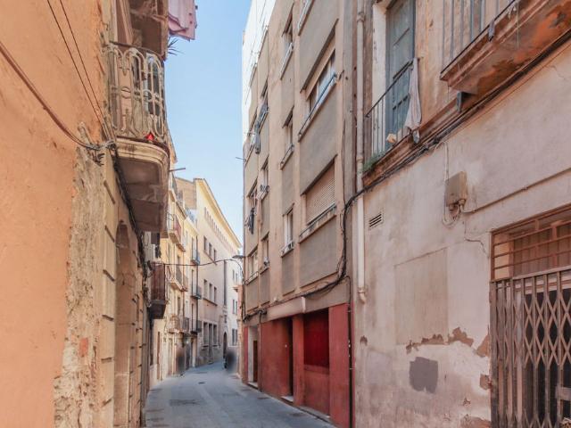 Piso en C/ de Montcada