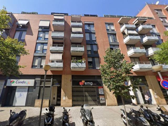 Piso en C/ Lleida Montcada i Reixac Barcelona
