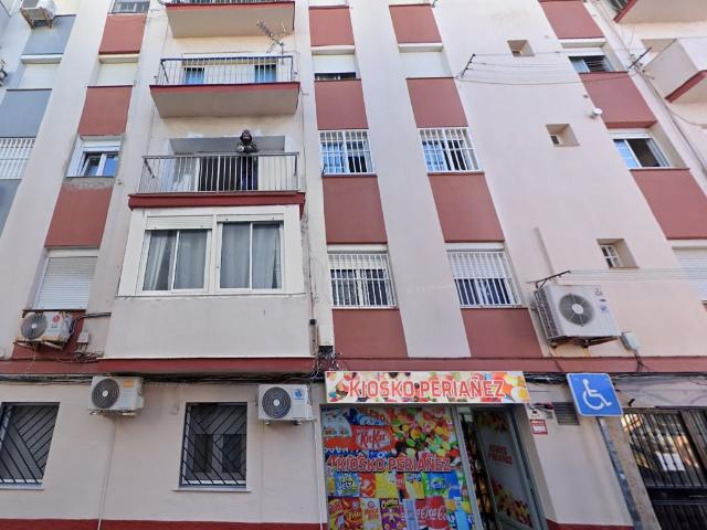 Piso en C/ Padre Pandelo La Línea de la Concepción Cádiz