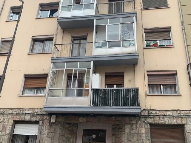 Piso en C/ Río Narcea, Oviedo Asturias