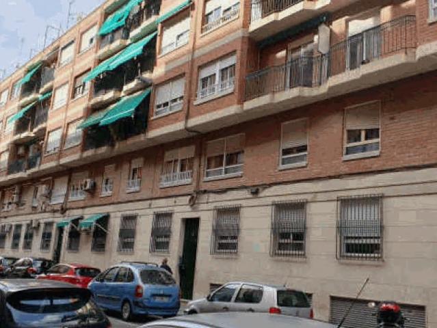 Piso en C/ Vicente Fuentes Sansano, Elche Alicante