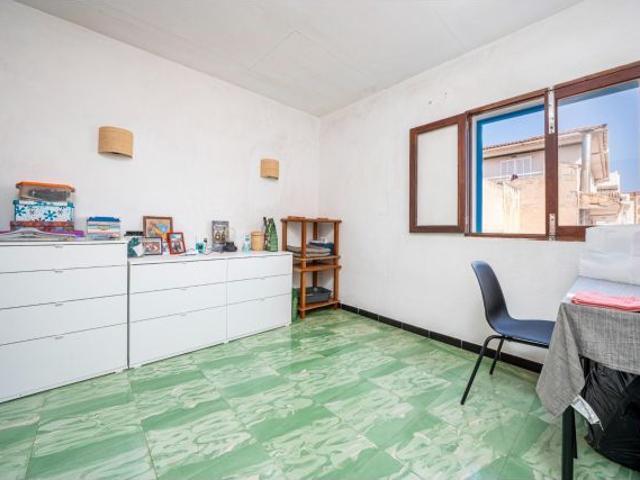 Piso en Cala Ratjada con gran terraza, ubicación junto al centro en zona tranquila