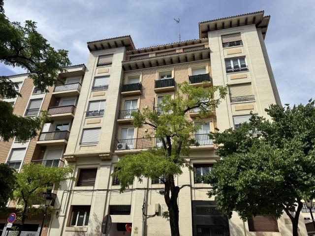 Piso en calle BALMES 3