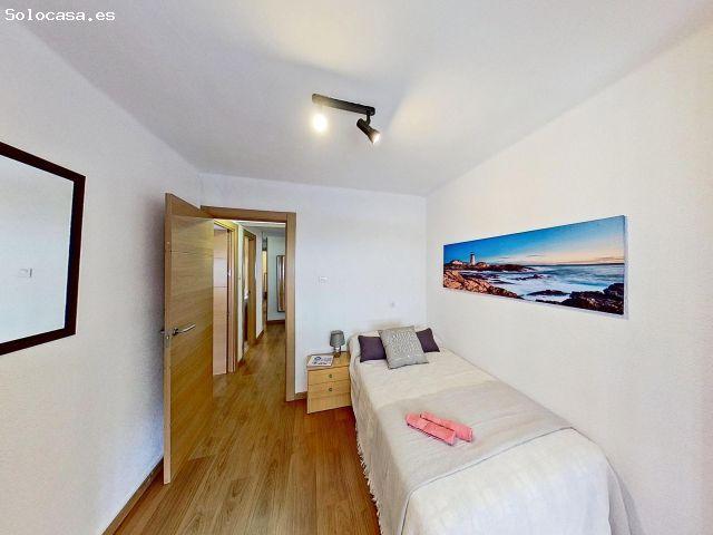 Piso en calle Delfín junto Carretera de Málaga