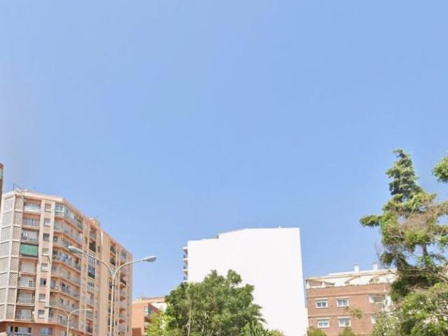 PISO EN CALP