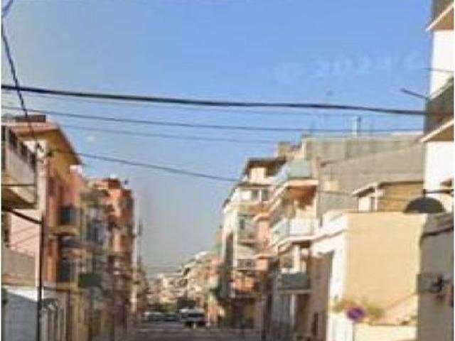 PISO EN CANOVELLES
