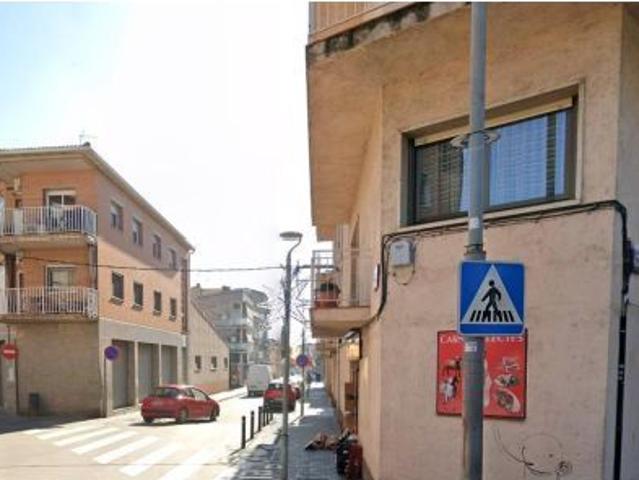 PISO EN CANOVELLES