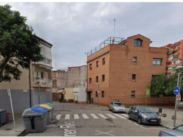 PISO EN CANOVELLES