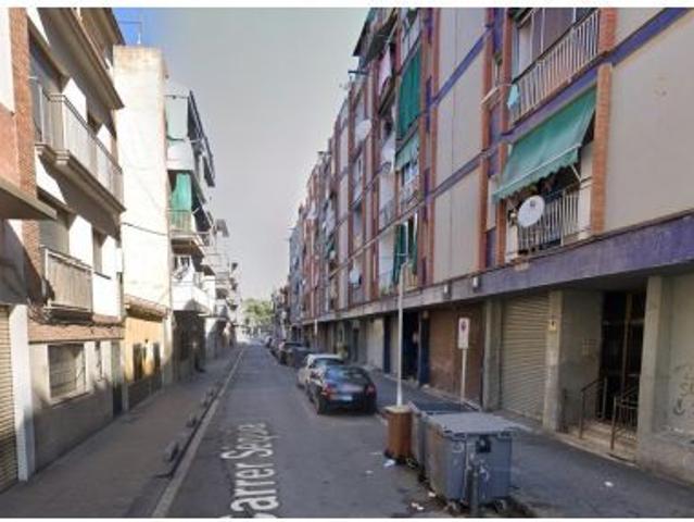 PISO EN CANOVELLES