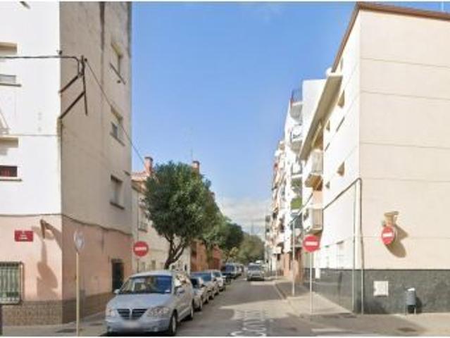 PISO EN CANOVELLES