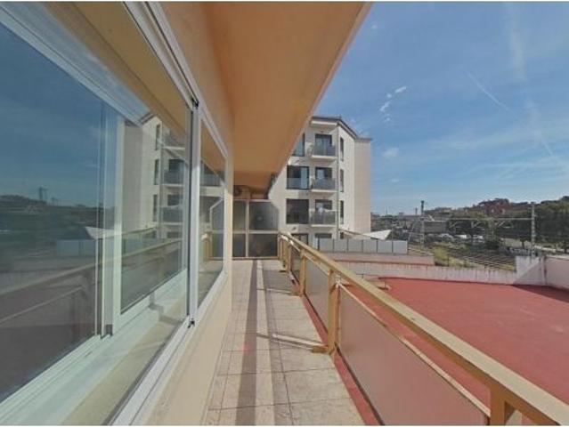 PISO EN CENTRO DE CASTELLDEFELS