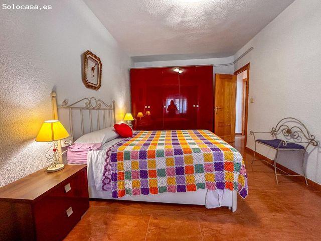Piso en excelente ubicación de 3 habitaciones
