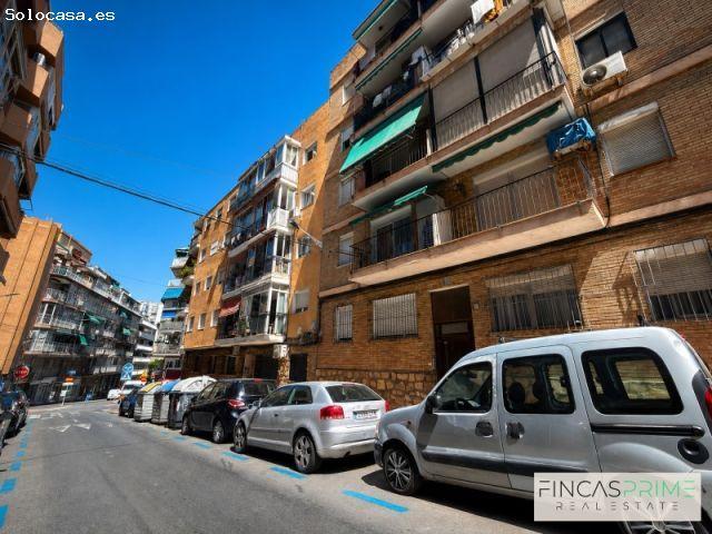 PISO EN EL CENTRO DE BENIDORM DE 3 HAB A TAN SOLO 1 MINUTO DE LA PLAYA DE