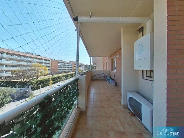 Piso en el Centro de Salou 3 habitaciones. Piscina comunitaria