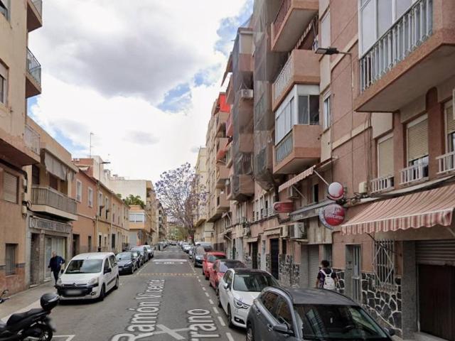 PISO EN ELCHE