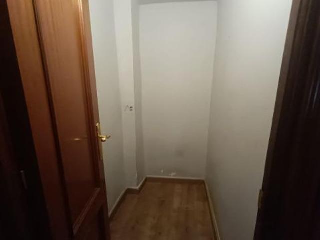 PISO EN ELDA PARA ENTRAR A VIVIR