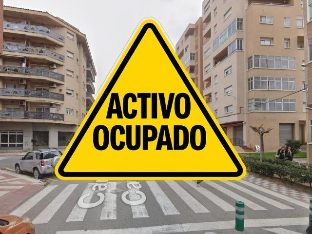 PISO EN ESPARREGUERA