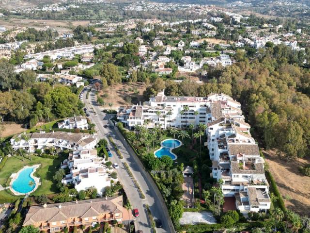 Piso en Nueva Atalaya Benahavis
