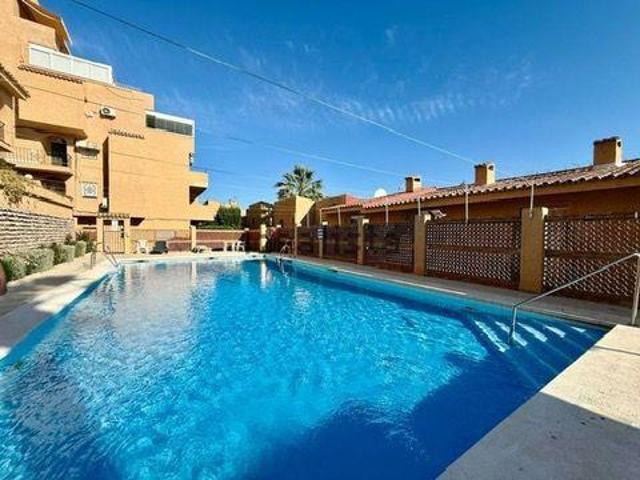 PISO EN ESTEPONA de Octubre a Junio
