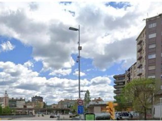 PISO EN GIRONA