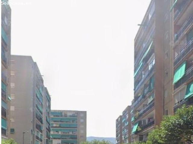 PISO EN LA LLAGOSTA