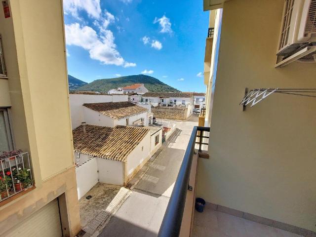 Piso en La Xara con terraza y excelente ubicación 75m² Dénia