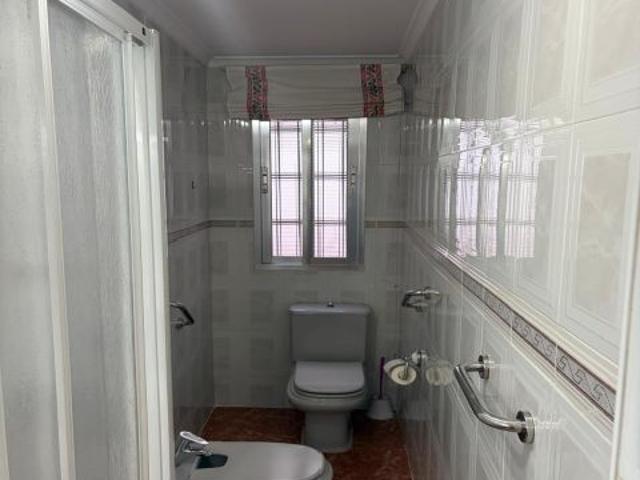 PISO EN LEVANTE!