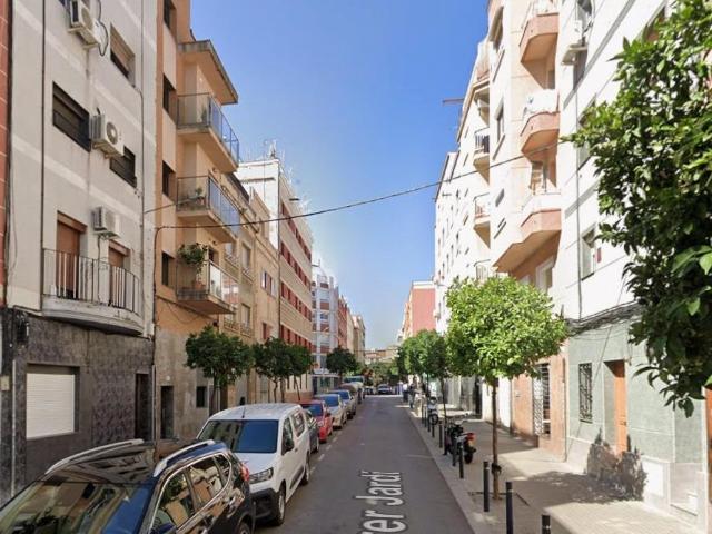 PISO EN L'HOSPITALET DE LLOBREGAT