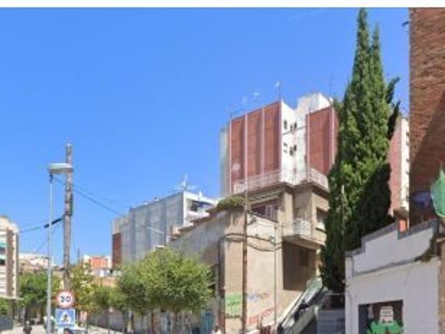 PISO EN LHOSPITALET DE LLOBREGAT